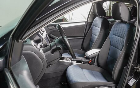 Volkswagen Jetta VI, 2013 год, 1 099 000 рублей, 10 фотография