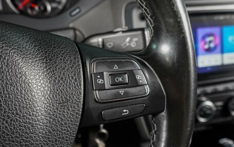 Volkswagen Jetta VI, 2013 год, 1 099 000 рублей, 15 фотография