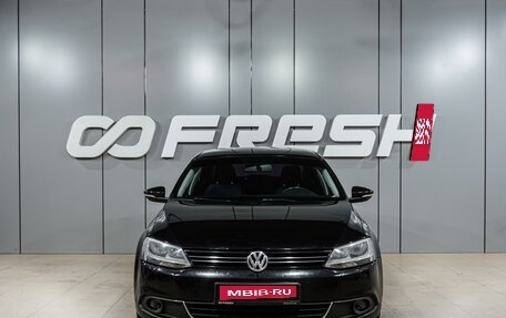 Volkswagen Jetta VI, 2013 год, 1 099 000 рублей, 3 фотография