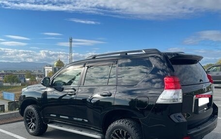 Toyota Land Cruiser Prado 150 рестайлинг 2, 2010 год, 4 000 000 рублей, 4 фотография