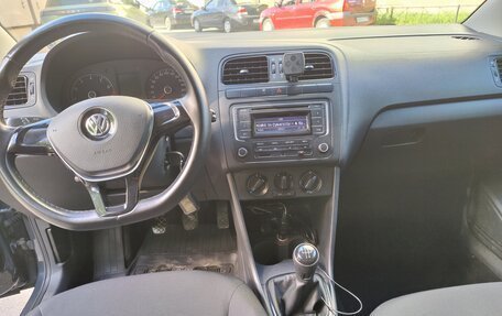 Volkswagen Polo VI (EU Market), 2015 год, 720 000 рублей, 13 фотография