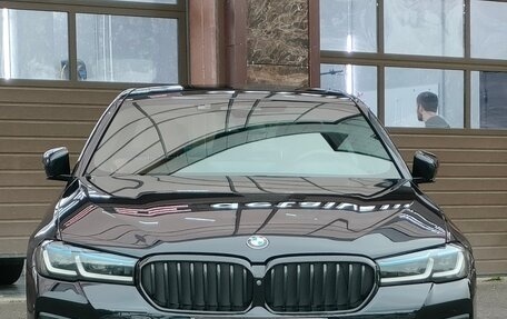 BMW 5 серия, 2021 год, 6 400 000 рублей, 1 фотография