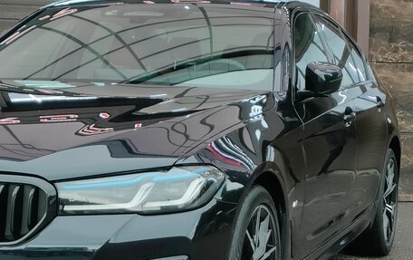 BMW 5 серия, 2021 год, 6 400 000 рублей, 6 фотография