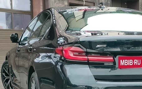BMW 5 серия, 2021 год, 6 400 000 рублей, 9 фотография