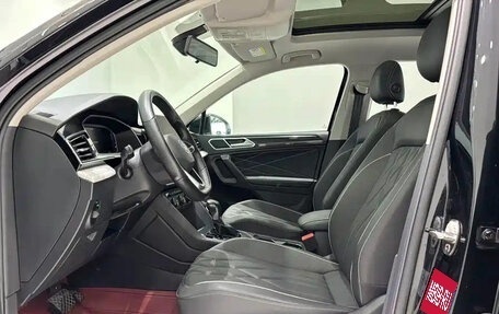 Volkswagen Tiguan II, 2023 год, 2 150 017 рублей, 7 фотография