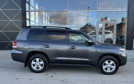 Toyota Land Cruiser 200, 2010 год, 2 700 000 рублей, 4 фотография