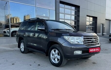 Toyota Land Cruiser 200, 2010 год, 2 700 000 рублей, 3 фотография