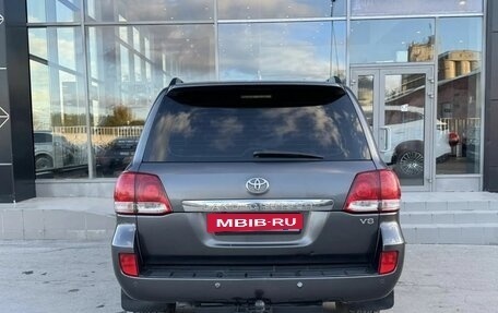 Toyota Land Cruiser 200, 2010 год, 2 700 000 рублей, 6 фотография