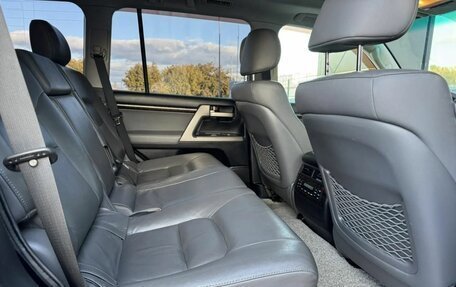 Toyota Land Cruiser 200, 2010 год, 2 700 000 рублей, 11 фотография