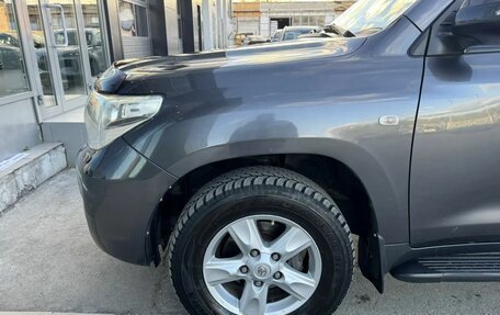 Toyota Land Cruiser 200, 2010 год, 2 700 000 рублей, 12 фотография