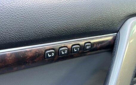 Toyota Land Cruiser 200, 2010 год, 2 700 000 рублей, 19 фотография