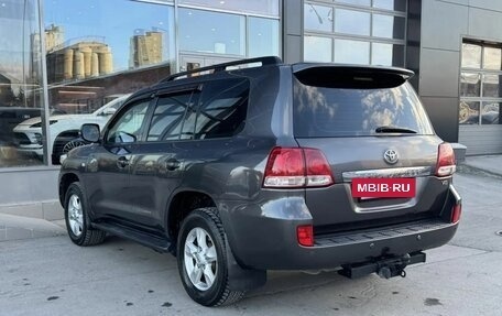 Toyota Land Cruiser 200, 2010 год, 2 700 000 рублей, 7 фотография