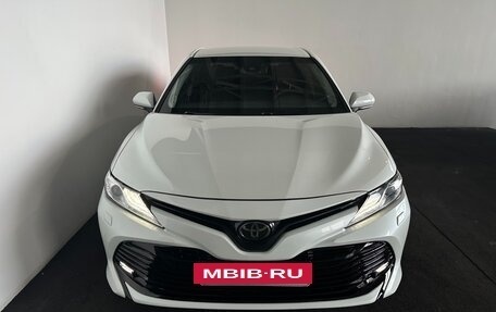 Toyota Camry, 2019 год, 2 540 000 рублей, 3 фотография