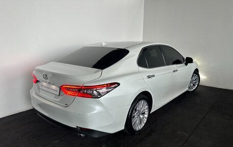 Toyota Camry, 2019 год, 2 540 000 рублей, 5 фотография