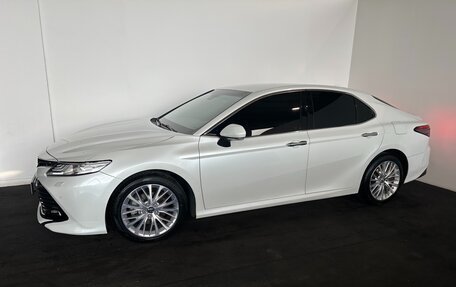Toyota Camry, 2019 год, 2 540 000 рублей, 7 фотография