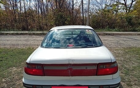 Toyota Carina, 1994 год, 260 000 рублей, 2 фотография