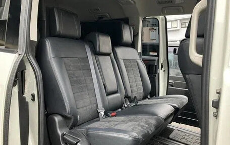 Mitsubishi Delica D:5 I, 2023 год, 2 645 000 рублей, 19 фотография