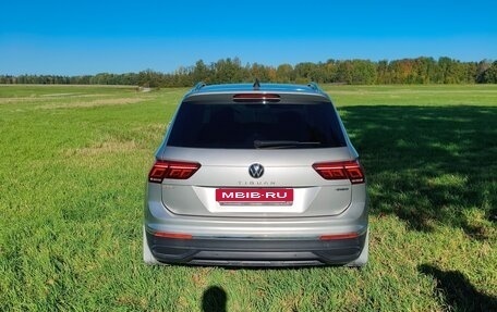 Volkswagen Tiguan II, 2021 год, 2 700 000 рублей, 4 фотография