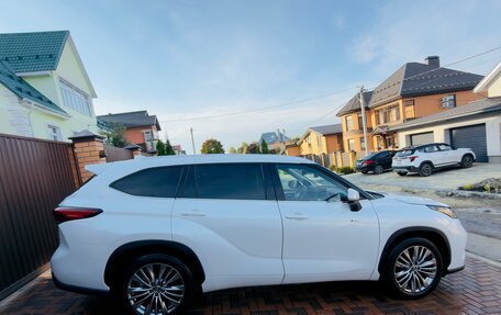 Toyota Highlander, 2025 год, 7 500 000 рублей, 6 фотография