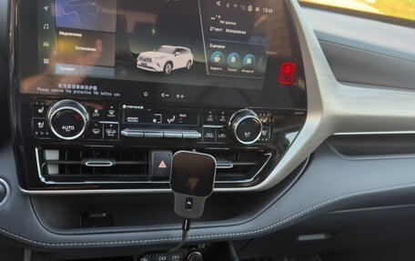 Toyota Highlander, 2025 год, 7 500 000 рублей, 18 фотография