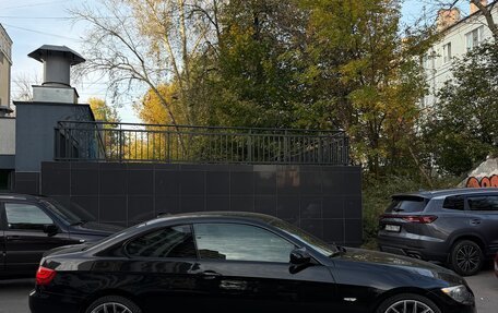 BMW 3 серия, 2011 год, 1 400 000 рублей, 2 фотография