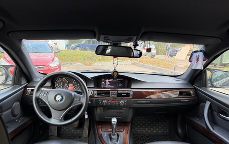 BMW 3 серия, 2011 год, 1 400 000 рублей, 12 фотография