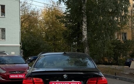 BMW 3 серия, 2011 год, 1 400 000 рублей, 3 фотография