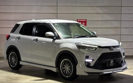 Toyota Raize I, 2021 год, 1 200 000 рублей, 3 фотография