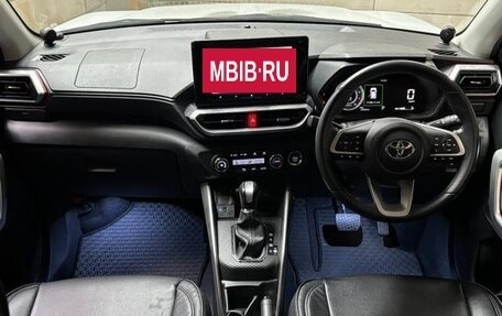 Toyota Raize I, 2021 год, 1 200 000 рублей, 11 фотография