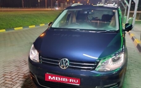 Volkswagen Sharan II, 2014 год, 1 270 000 рублей, 4 фотография