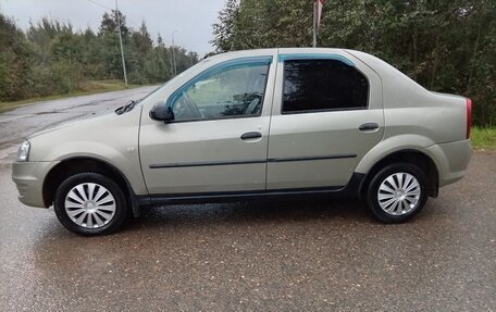 Renault Logan I, 2010 год, 315 000 рублей, 2 фотография