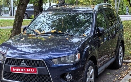 Mitsubishi Outlander III рестайлинг 3, 2010 год, 1 100 000 рублей, 1 фотография