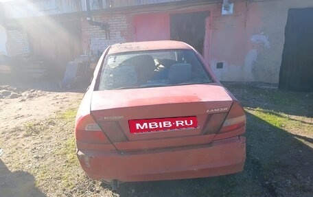 Mitsubishi Lancer VII, 1996 год, 40 000 рублей, 3 фотография
