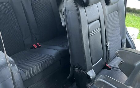 Chevrolet Captiva I, 2010 год, 850 000 рублей, 3 фотография