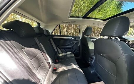 Volkswagen T-Roc I, 2022 год, 1 333 000 рублей, 15 фотография