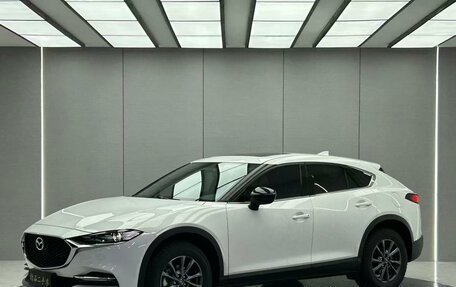Mazda CX-4, 2023 год, 1 540 000 рублей, 3 фотография