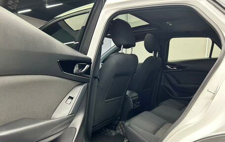 Mazda CX-4, 2023 год, 1 540 000 рублей, 19 фотография