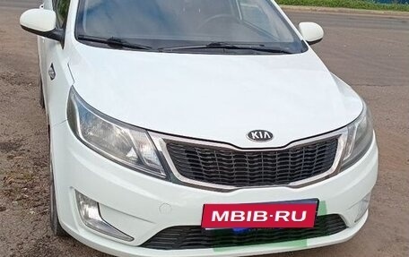 KIA Rio III рестайлинг, 2015 год, 1 000 000 рублей, 5 фотография
