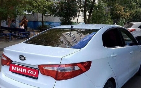 KIA Rio III рестайлинг, 2015 год, 1 000 000 рублей, 8 фотография