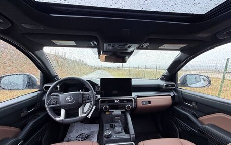 Toyota 4Runner, 2026 год, 13 490 000 рублей, 8 фотография