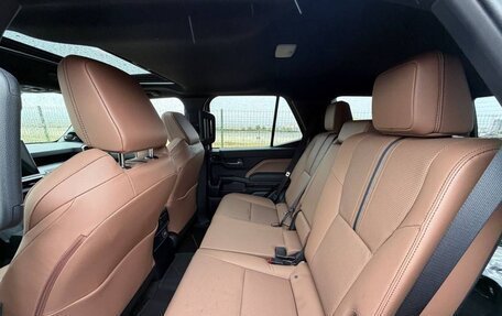 Toyota 4Runner, 2026 год, 13 490 000 рублей, 7 фотография