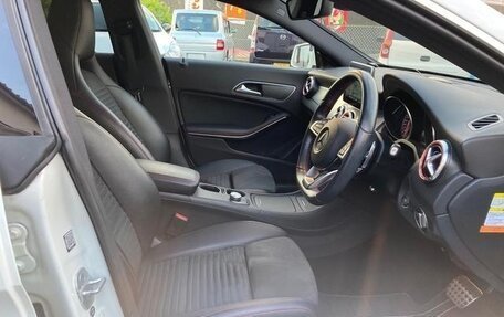 Mercedes-Benz CLA, 2016 год, 1 100 000 рублей, 16 фотография
