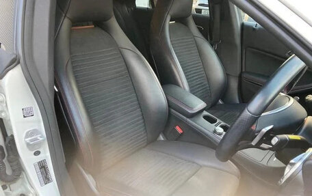 Mercedes-Benz CLA, 2016 год, 1 100 000 рублей, 17 фотография