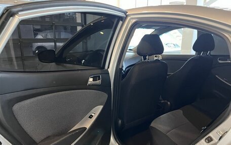 Hyundai Solaris II рестайлинг, 2014 год, 783 000 рублей, 23 фотография
