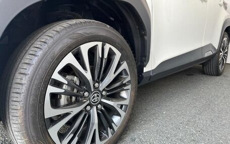 Toyota Yaris Cross, 2021 год, 1 600 000 рублей, 7 фотография