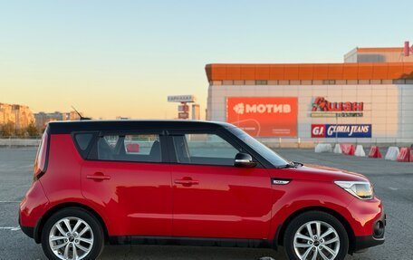 KIA Soul II рестайлинг, 2017 год, 1 550 000 рублей, 7 фотография
