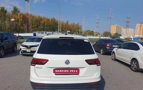 Volkswagen Tiguan II, 2020 год, 2 650 000 рублей, 2 фотография