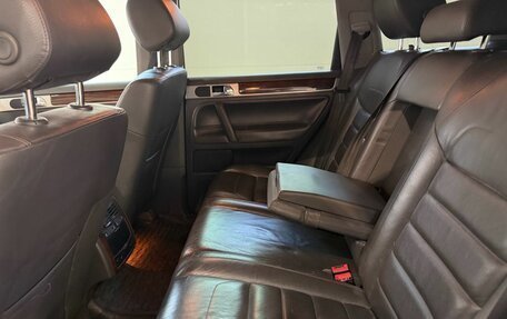 Volkswagen Touareg III, 2007 год, 959 900 рублей, 13 фотография