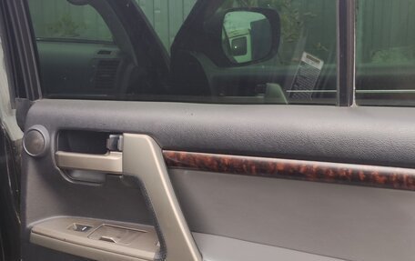 Toyota Land Cruiser 200, 2010 год, 2 400 000 рублей, 11 фотография