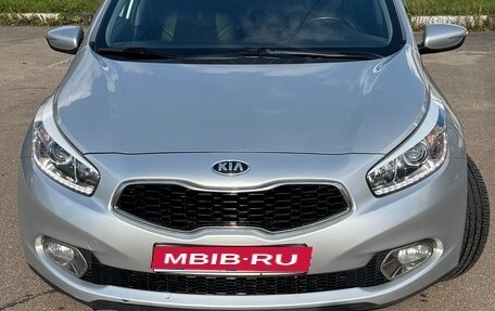 KIA cee'd III, 2014 год, 1 300 000 рублей, 1 фотография
